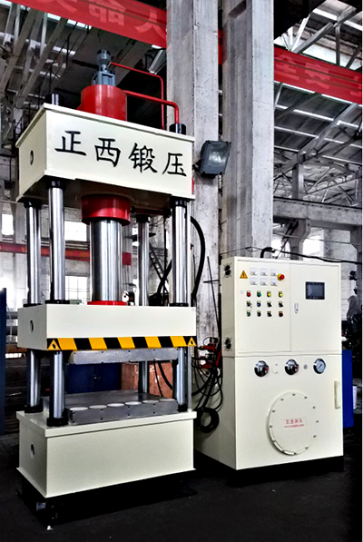 江蘇徐州客戶定制的160噸四柱液壓機，由液壓機供應(yīng)商成都正西液壓機圓滿交貨，祝賀！